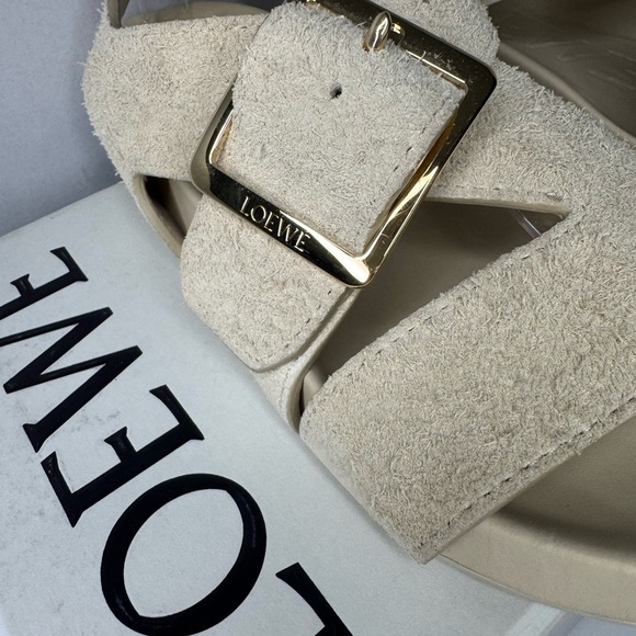 Loewe Women's Cream Sandals Brand New Size 37. - Picture 6 of 12
